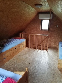 Chata esk rj - hrad Kost - Vyske - Troskovice
