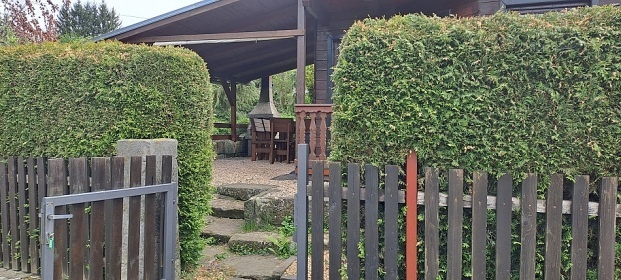 Chata esk rj - hrad Kost - Vyske - Troskovice