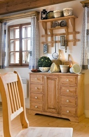 Chalupa s baznem - Orlick hory - Pastviny