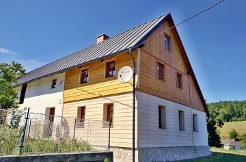 Chalupa bazn a wellness - pehrada Pastviny