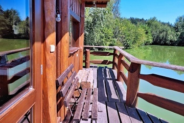 Glamping chata na vod� s wellness - ji�n� �echy