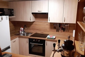 Chalupa s baz�nem - Karlova Stud�nka - Prad�d