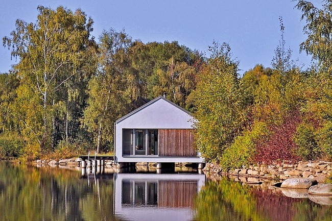 Wellness chata na vodní hladině - Vysočina
