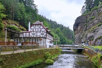 Chata �esk� �v�carsko se zahradou - H�ensko