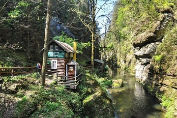 Chata �esk� �v�carsko se zahradou - H�ensko