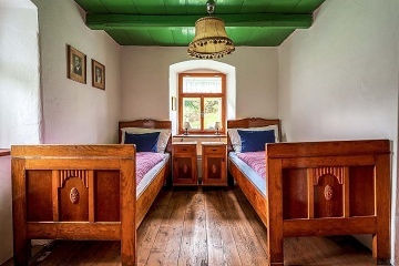 Chalupa s mlnem a vivkou - Zemsk brna