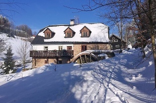 Nov objekt: Chalupa mln - Pastviny - esk Petrovice 8C-238