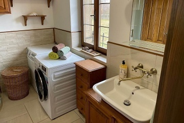 Stylov� chalupa s baz�nem a wellness - Vyso�ina