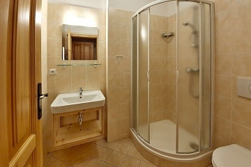 Chalupa Adr�pa�sk� sk�ly - Teplice nad Metuj�