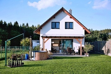 Chata baz�n a wellness - Drahansk� vrchovina