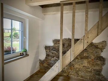 Chalupa s baz�nem - Rejv�z - Rychlebsk� stezky