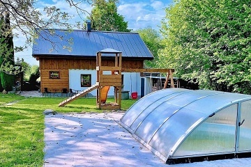 Chalupa s baz�nem - Rejv�z - Rychlebsk� stezky