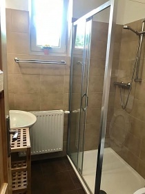 Rodinn� chalupa u Lipensk� p�ehrady - Kramol�n