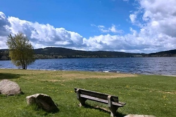 Rodinn� chalupa u Lipensk� p�ehrady - Kramol�n