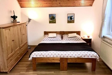 Rodinn� chalupa u Lipensk� p�ehrady - Kramol�n