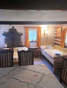 Rodinn� chalupa �esk� st�edoho�� - Bukov� hora