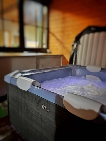 Chata s baz�nem - Doln� Morava - Bukov� hora