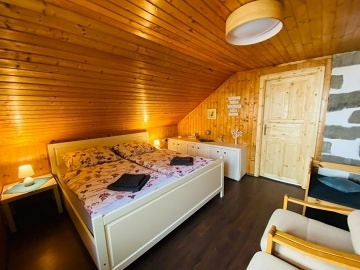 Rodinn� chata se saunou - Kru�n� hory - Bo�� Dar