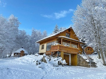 Rodinn� chata se saunou - Kru�n� hory - Bo�� Dar