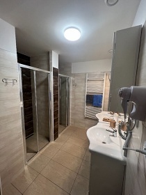 Chata s baz�nem - Sn�n�k a Rychlebsk� hory