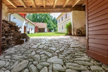 Chalupa u rybníka - Táborsko - Blaník - Běleč