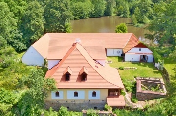 Chalupa u rybníka - Táborsko - Blaník - Běleč