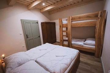 Chalupa Kr�lick� Sn�n�k - wellness a koupac� jez�rko