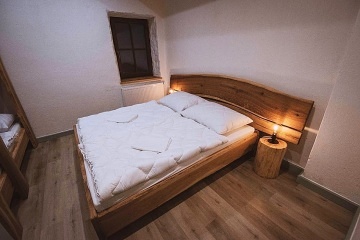 Chalupa Červená Voda - wellness a koupací jezírko
