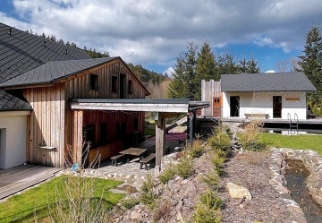 Chalupa Kr�lick� Sn�n�k - wellness a koupac� jez�rko