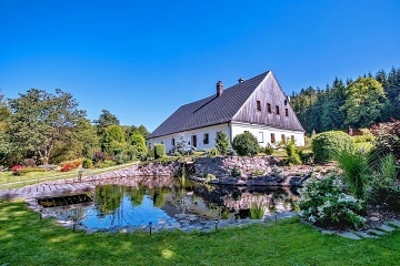 Chalupa Kr�lick� Sn�n�k - wellness a koupac� jez�rko