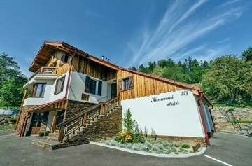 Chalupa u Ond�ejn�ku - baz�n a sauna - Lys� hora