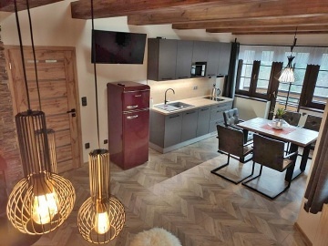 Chalupa u Ond�ejn�ku - baz�n a sauna - Lys� hora