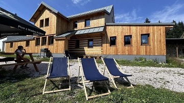 Wellness chalupa �ern� hora - Krkono�sk� magistr�la