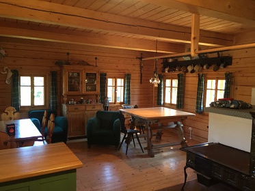 Polorouben� chalupa s baz�nem - Orlick� hory