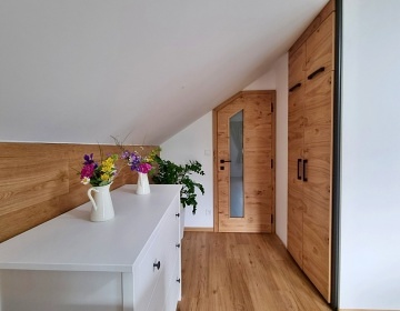 Chalupa s v��ivkou a rybn�kem - Rozhledna Bukovka