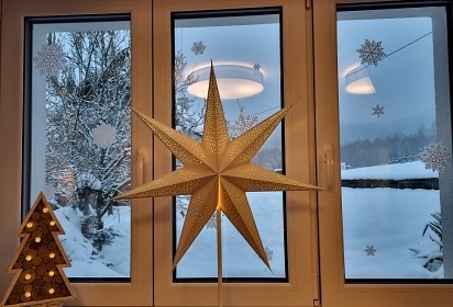 Chalupa s v��ivkou a rybn�kem - Rozhledna Bukovka