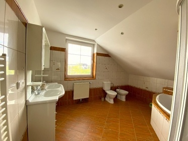 Rodinn� chalupa - CHKO T�ebo�sko - Blansk� les