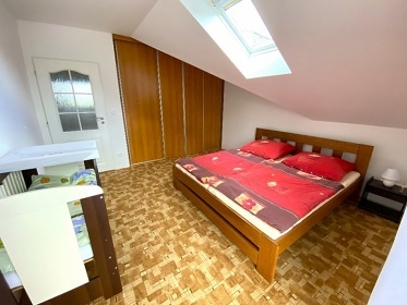 Rodinn� chalupa - CHKO T�ebo�sko - Blansk� les