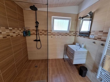 Chata u Slapské přehrady - Slapy - Buš - Ždáň