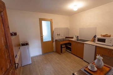 Chalupa B�l� Karpaty - �ertoryje - Ba��v kan�l