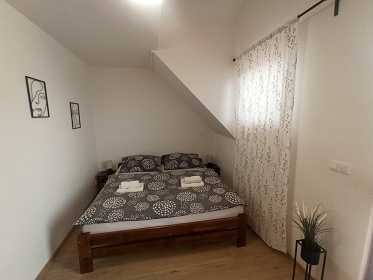 Chalupa s baz�nem - Lednicko-valtick� are�l