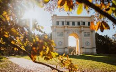 Chalupa s baz�nem - Lednicko-valtick� are�l