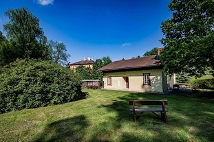 Nový objekt: Chata pro dva - Hájenka v zámeckém parku 9C-153