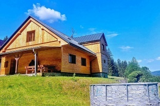 Nov� objekt: Chalupa s baz�nem - p�ehrada �ance - Lys� hora