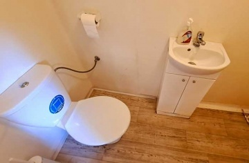 Glamping u rybn�ka - Maringotka Jizersk� hory
