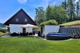 Recenze: Chata s baz�nem - Bald�v sv�t - Jansk� L�zn�