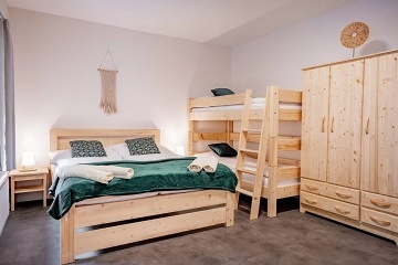 Chata koupací jezírko a sauna - apartmány Jeseníky