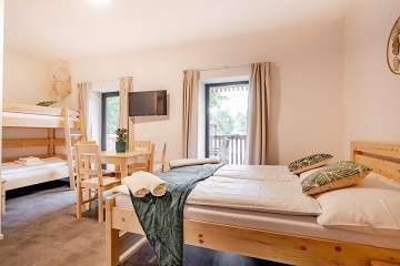 Chata koupací jezírko a sauna - apartmány Jeseníky