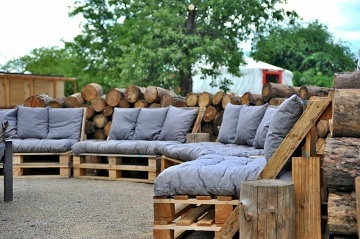 Glamping s wellness - 4 Jurty - St�edn� �echy