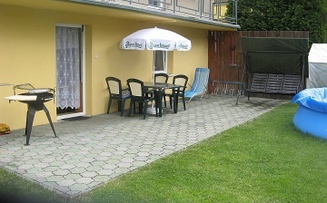 Chata Hlinice s baznem - apartmn jin echy